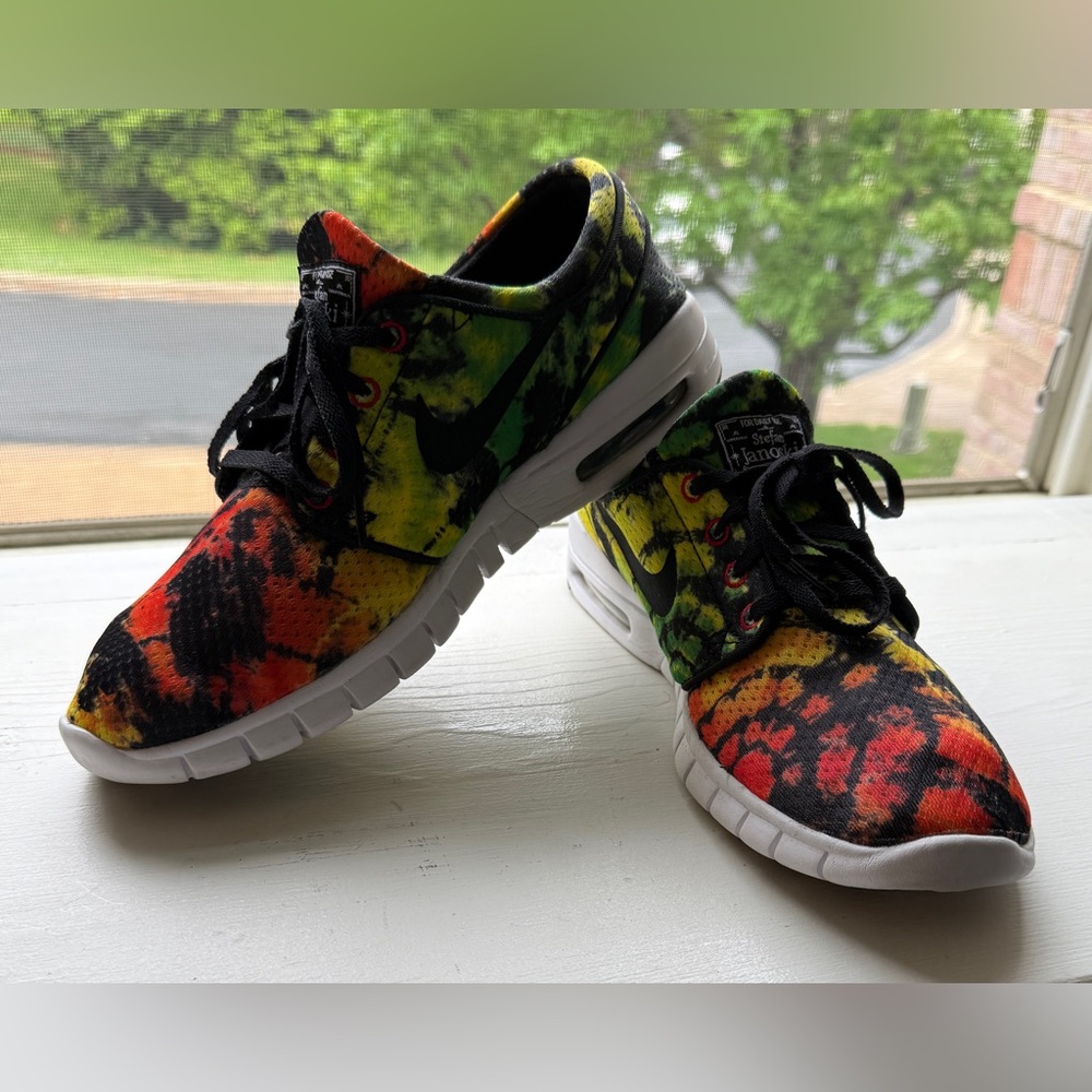 Nike Air 🛹 SB Stefan Janoski Max Tie Dye Multi Rasta *EUC* 9 42.5